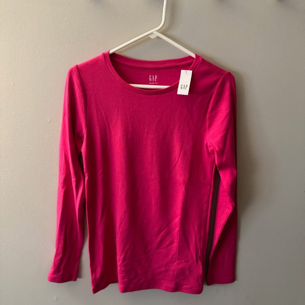 Modern Tee Crewneck | NWT